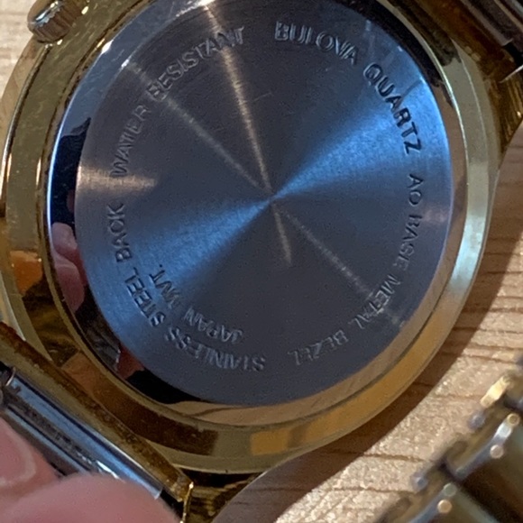 Caravelle by Bulova Easy Reader - Picture 8 of 10